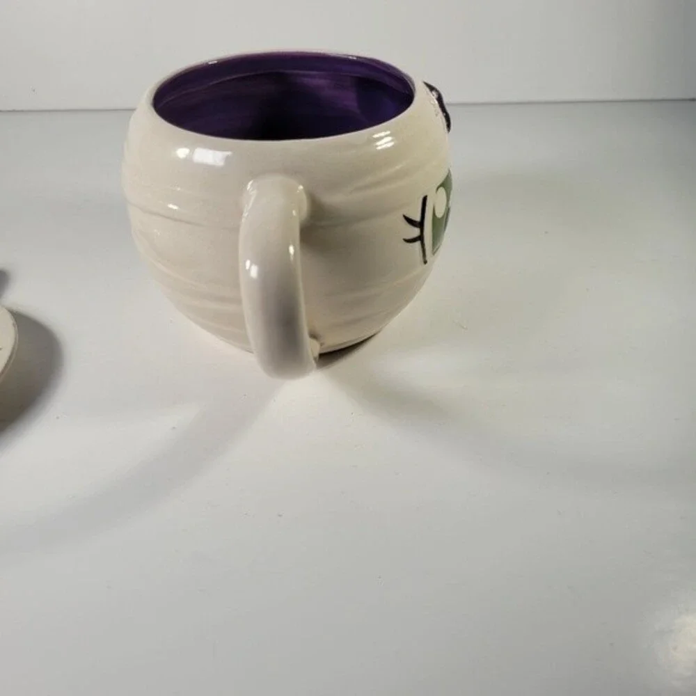 Temp-tations Mummy 16oz flip and sip mug